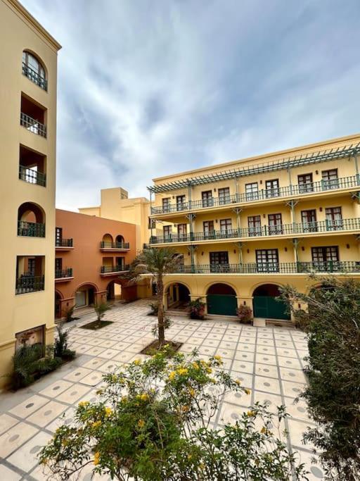 Sunshine Abutig Marina Appartement *
